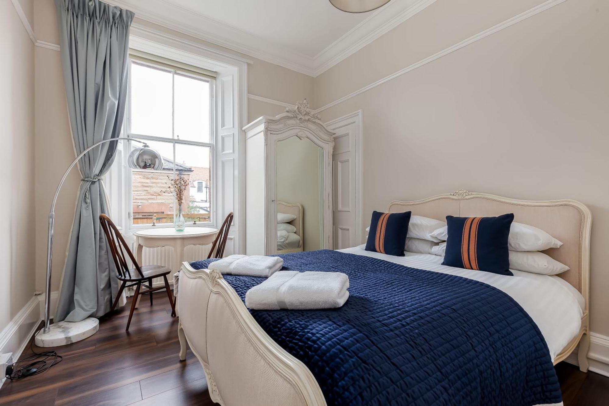 Stylish Victorian Apartment'S Close To The Botanical Gardens, Free Parking! Единбург Екстериор снимка